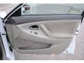 Super White - Camry LE Photo No. 14