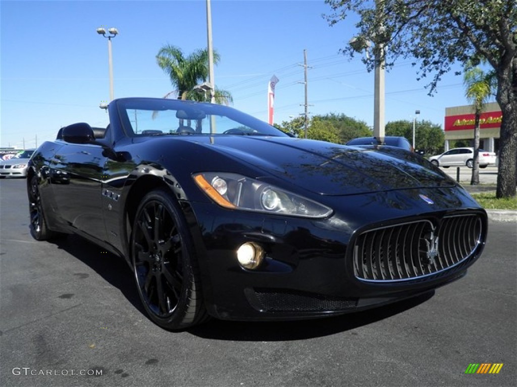 Nero (Black) 2010 Maserati GranTurismo Convertible GranCabrio Exterior Photo #75302062