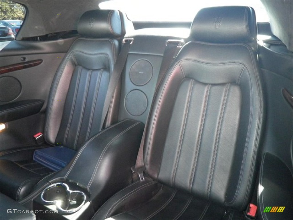 2010 Maserati GranTurismo Convertible GranCabrio Rear Seat Photo #75302320