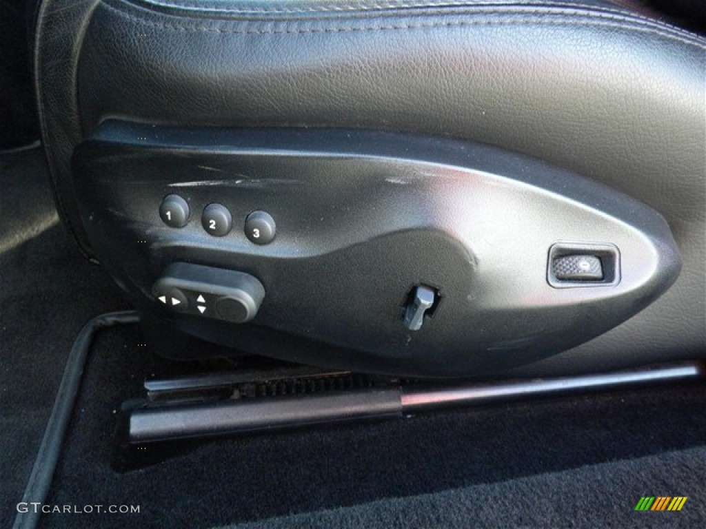 2010 Maserati GranTurismo Convertible GranCabrio Controls Photo #75302353