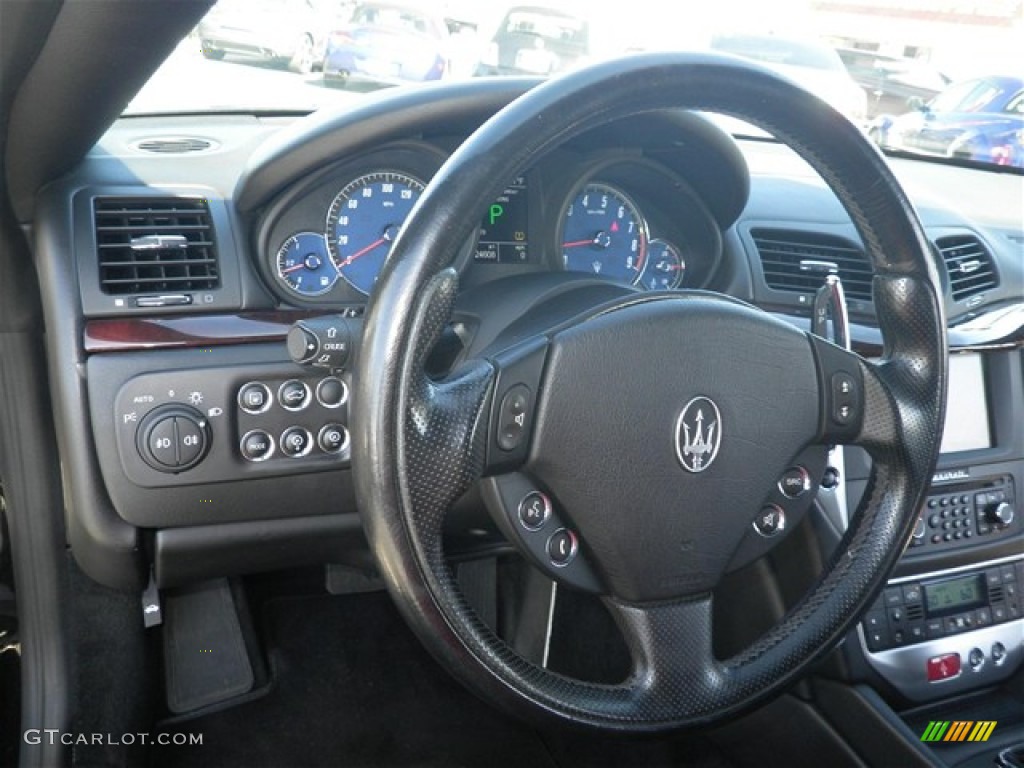 2010 Maserati GranTurismo Convertible GranCabrio Nero Steering Wheel Photo #75302386