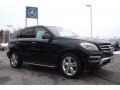 Black - ML 350 4Matic Photo No. 3