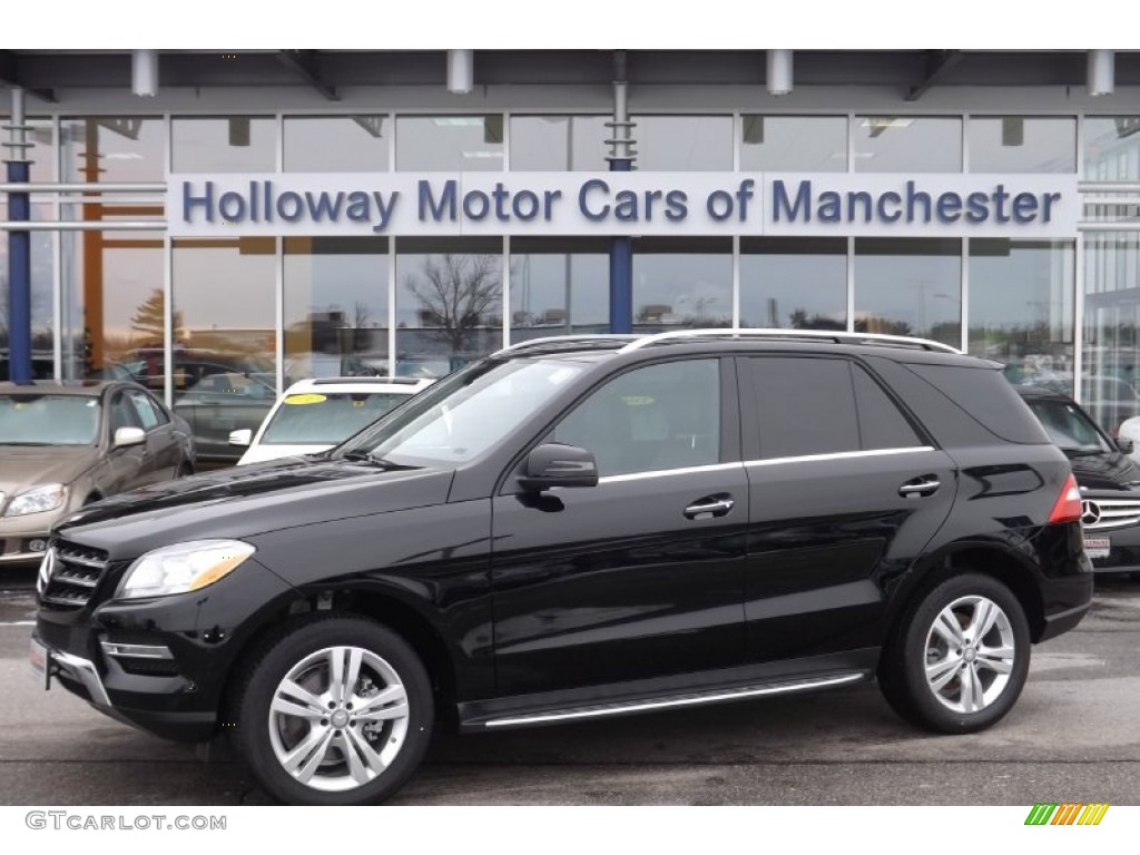 2013 ML 350 4Matic - Black / Black photo #1