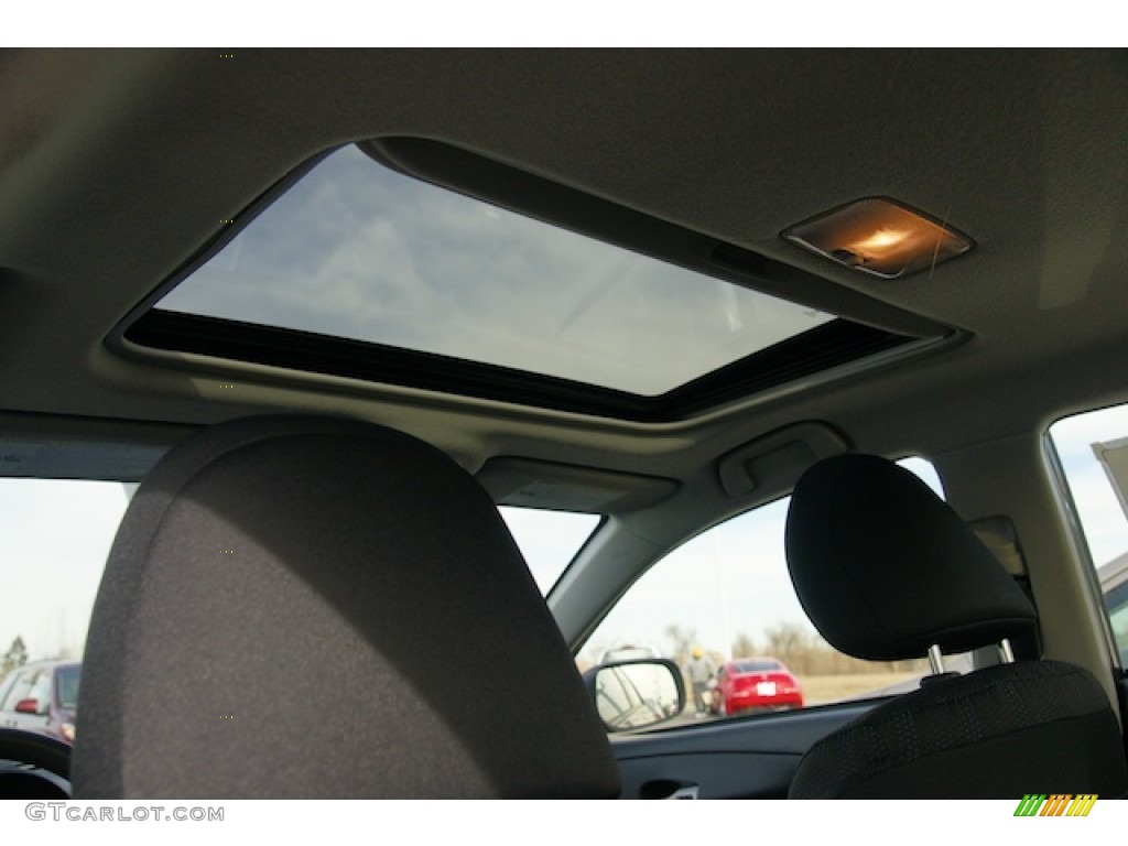 2010 Toyota Corolla S Sunroof Photos