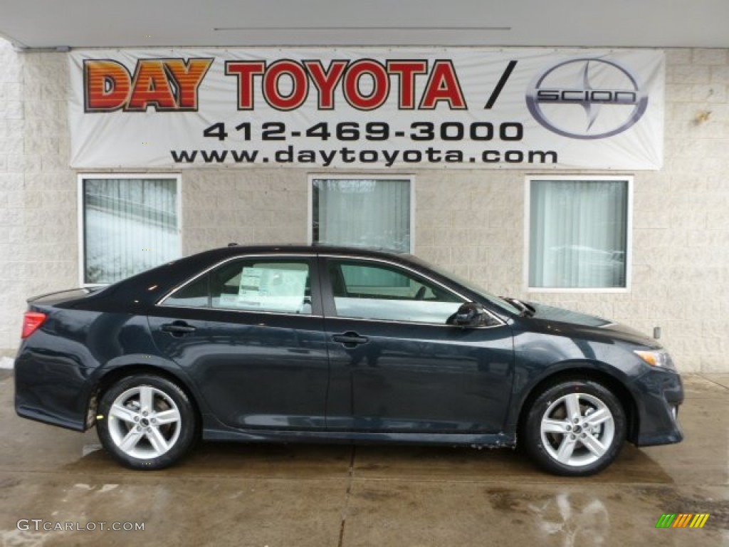 2013 Camry SE - Cosmic Gray Metallic / Black photo #1