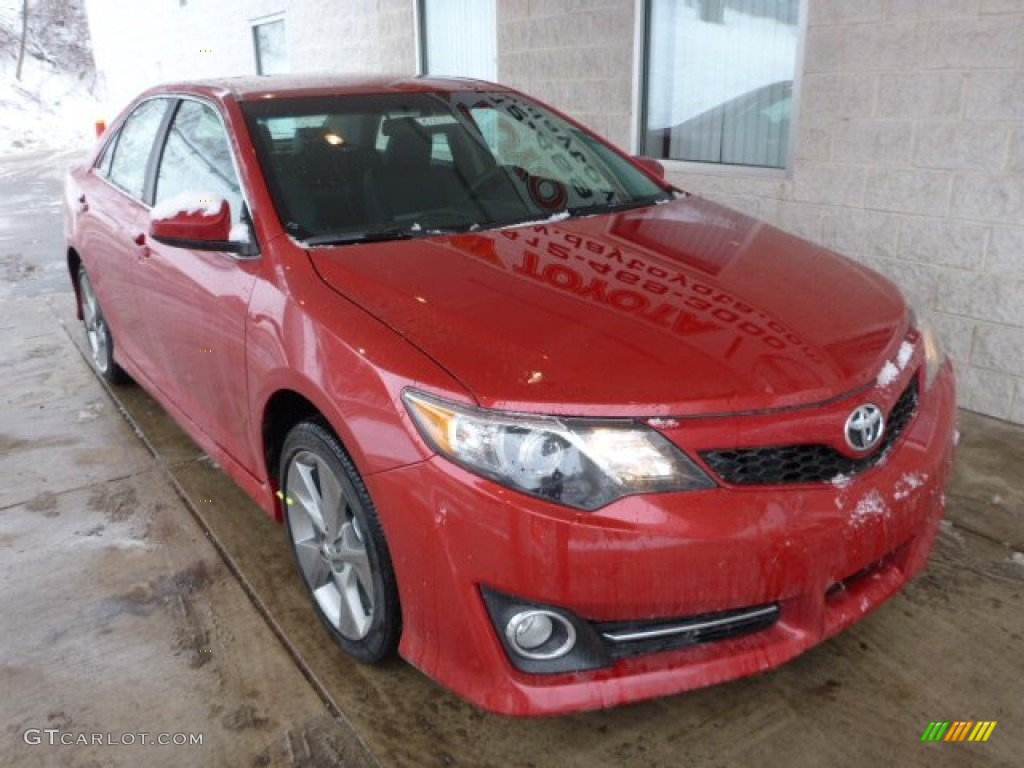 Barcelona Red Metallic 2013 Toyota Camry SE V6 Exterior Photo #75308526