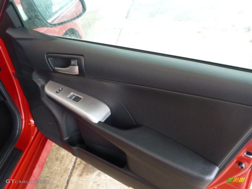 2013 Toyota Camry SE V6 Black Door Panel Photo #75308559