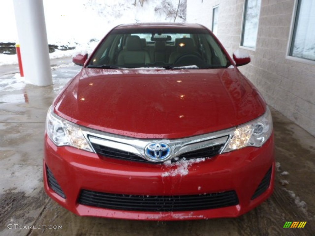 2013 Camry Hybrid LE - Barcelona Red Metallic / Ivory photo #6