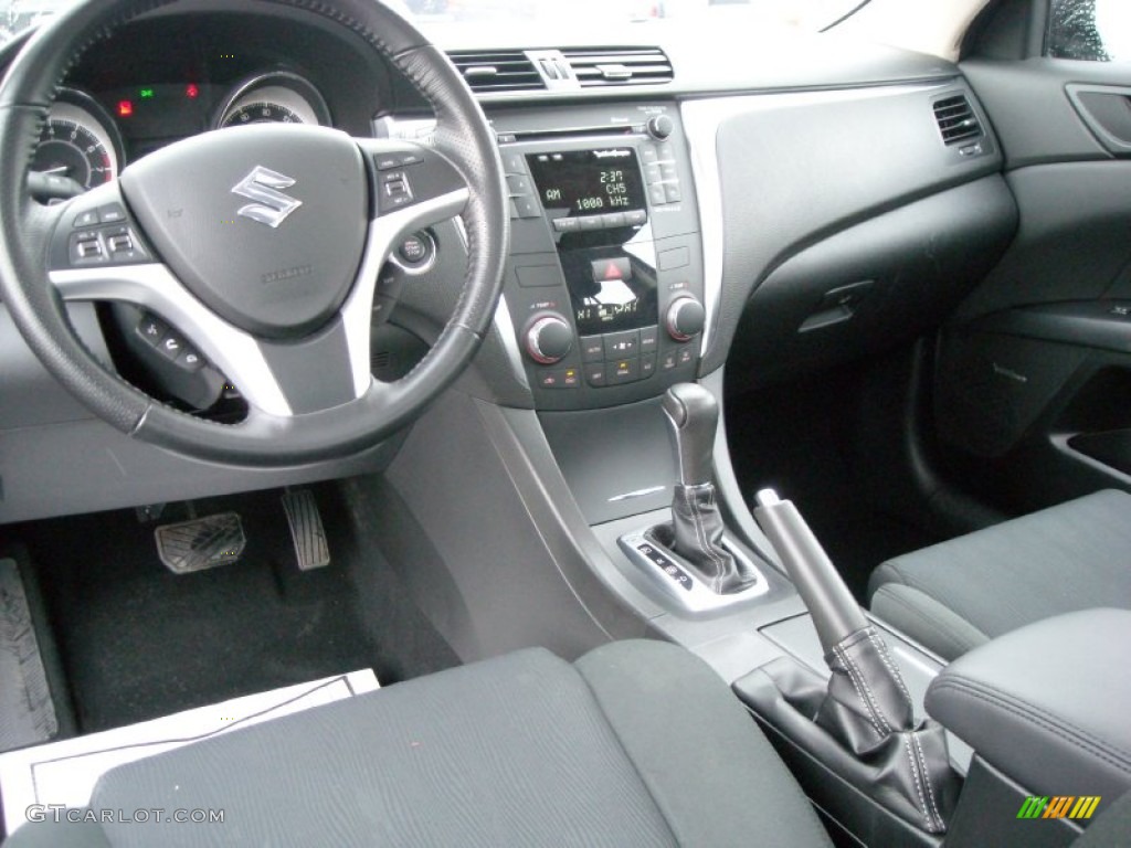 2012 Suzuki Kizashi Sport GTS AWD Dashboard Photos