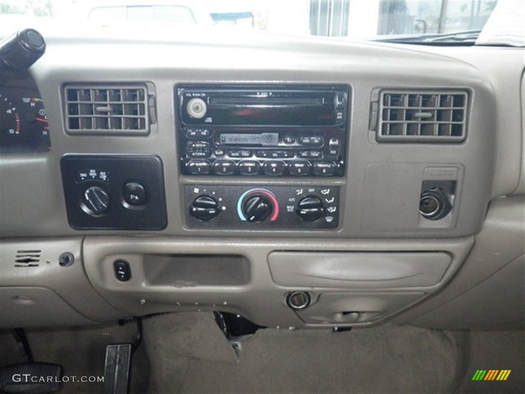 2004 F250 Super Duty Lariat Crew Cab 4x4 - Black / Medium Parchment photo #30