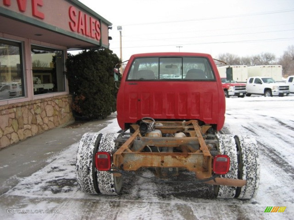 1995 C/K 3500 C3500 Cheyenne Regular Cab Dually - Victory Red / Gray photo #10