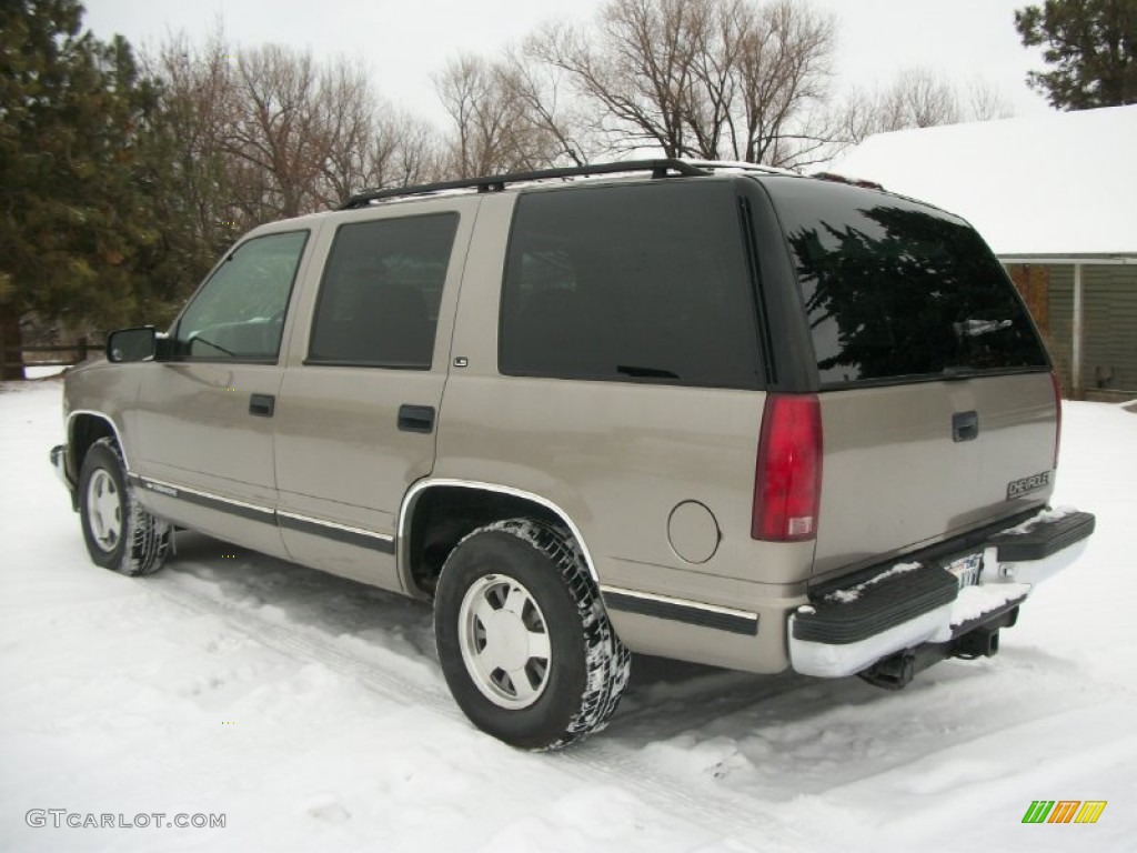 1999 Tahoe LS - Sunset Gold Metallic / Neutral photo #4