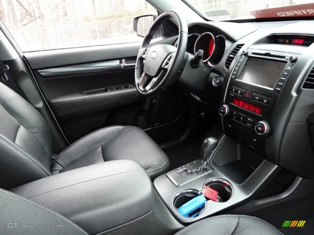 2011 Sorento SX V6 AWD - Bright Silver / Black photo #14