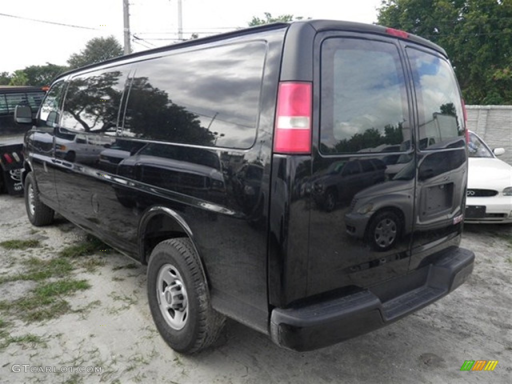 2008 Savana Van 3500 Cargo - Onyx Black / Medium Pewter photo #3