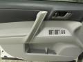 2011 Blizzard White Pearl Toyota Highlander SE 4WD  photo #14