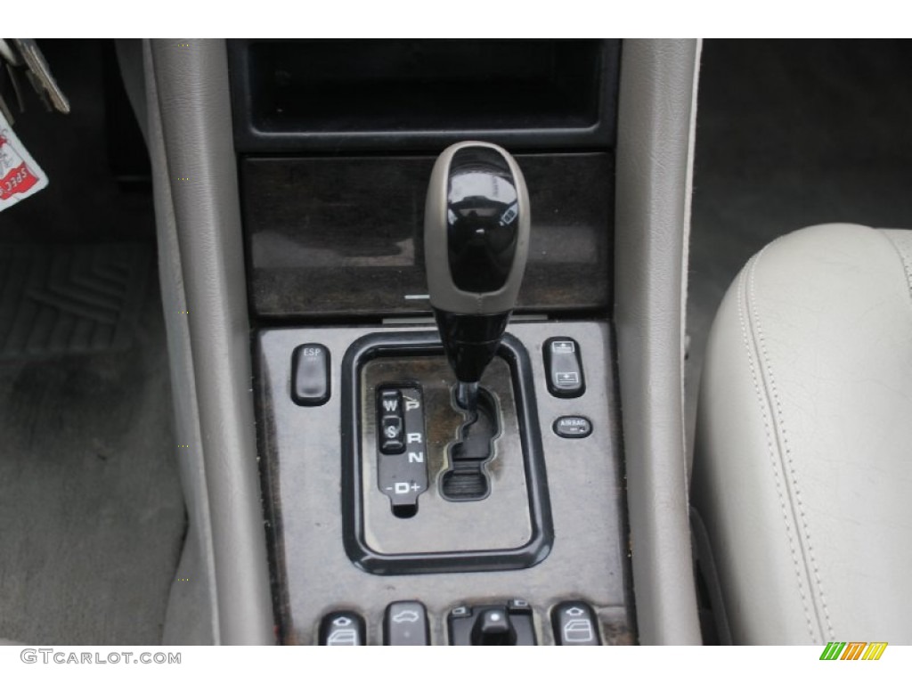 2002 CLK 430 Coupe - Magma Red / designo Light Brown photo #18