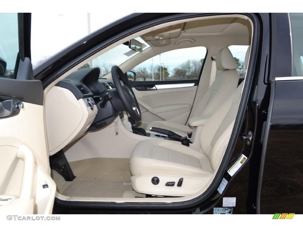 2013 Volkswagen Passat TDI SE Front Seat Photo #75323325