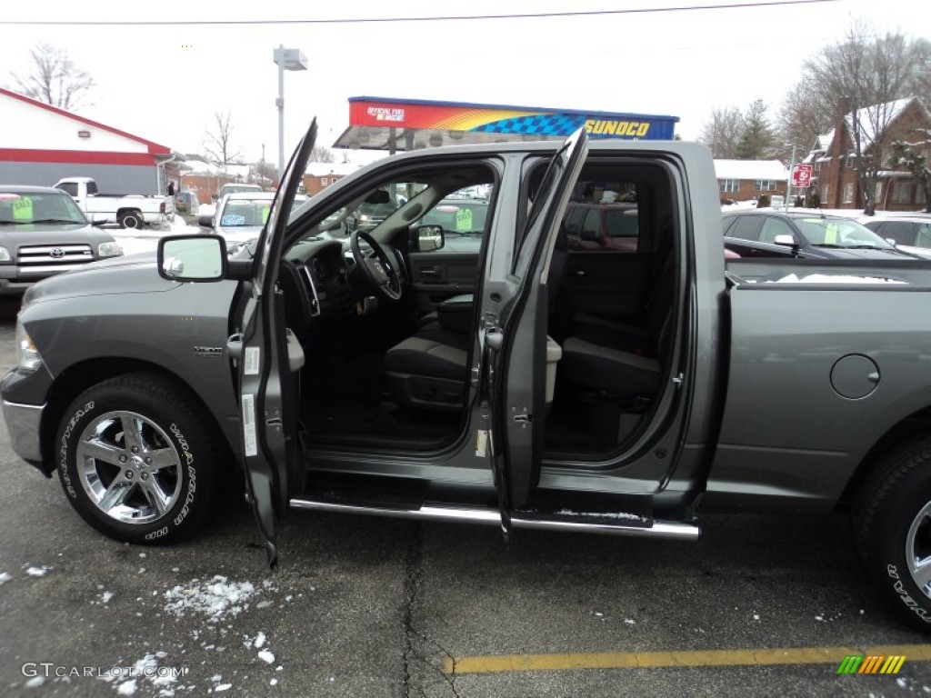 2010 Ram 1500 Big Horn Quad Cab 4x4 - Mineral Gray Metallic / Dark Slate/Medium Graystone photo #4