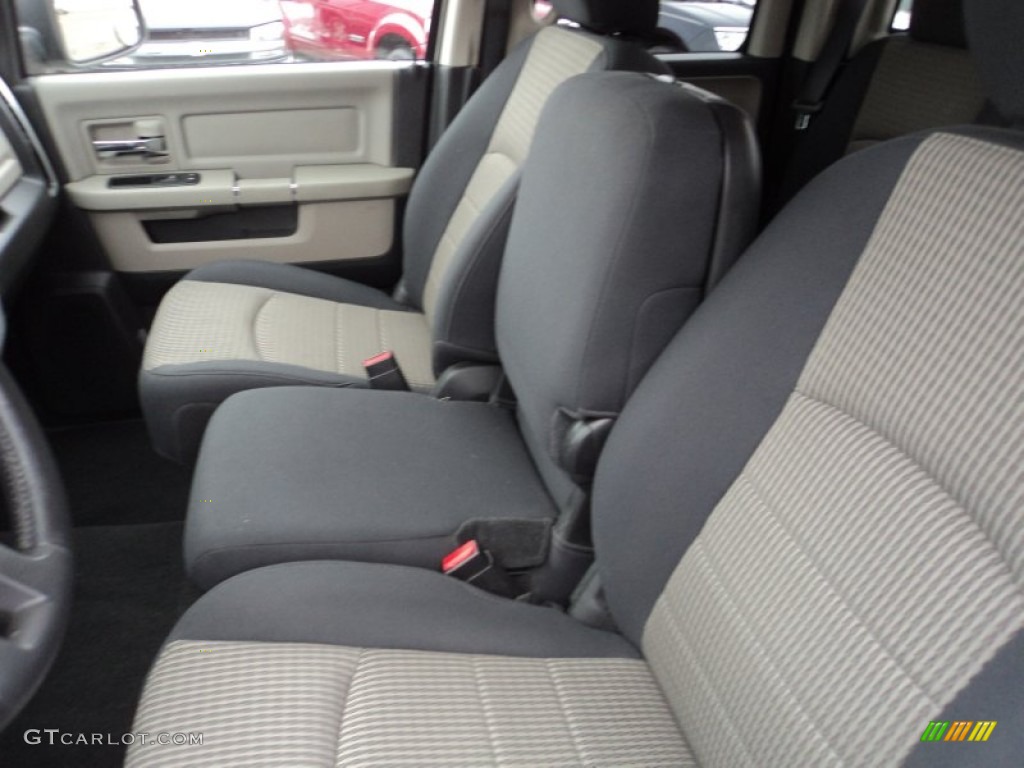 2010 Ram 1500 Big Horn Quad Cab 4x4 - Mineral Gray Metallic / Dark Slate/Medium Graystone photo #7