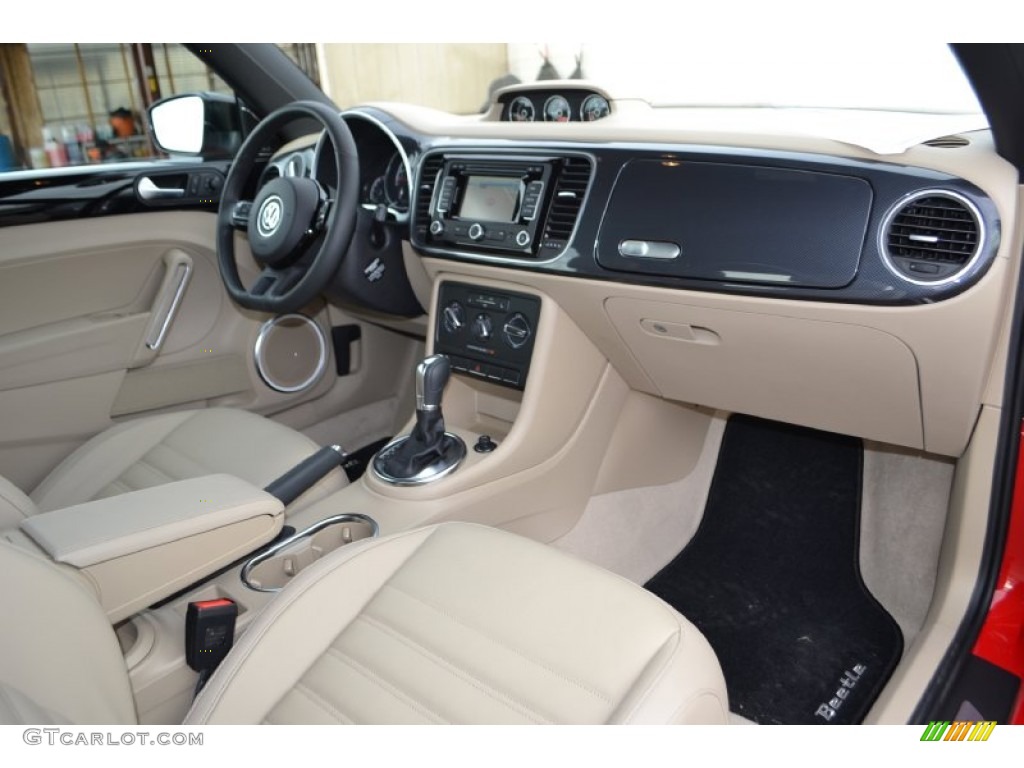 2013 Volkswagen Beetle Turbo Convertible Beige Dashboard Photo #75325056