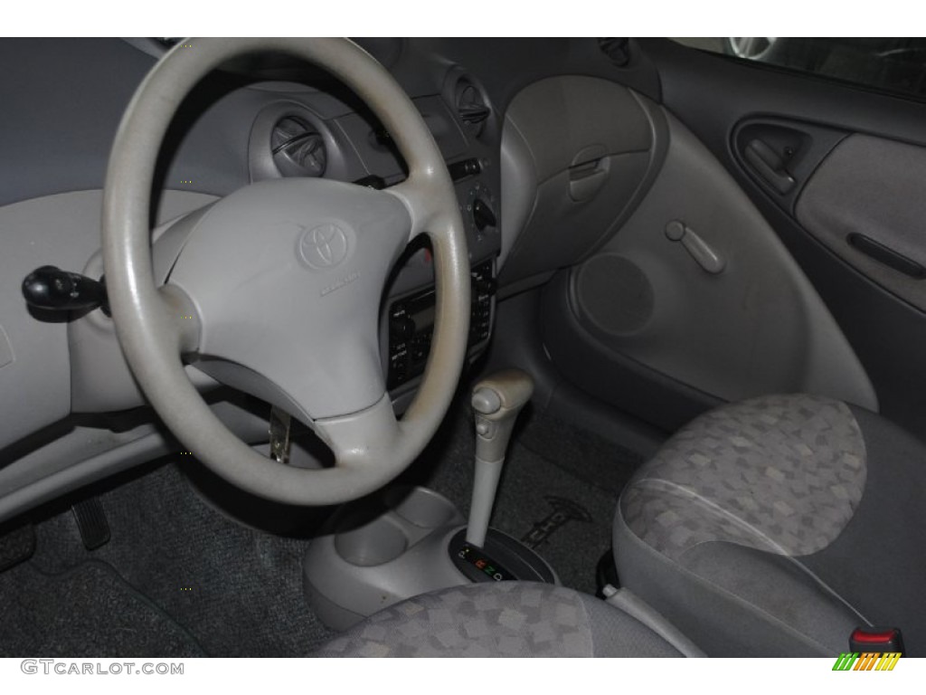 2001 ECHO Sedan - Super White / Shadow Gray photo #10