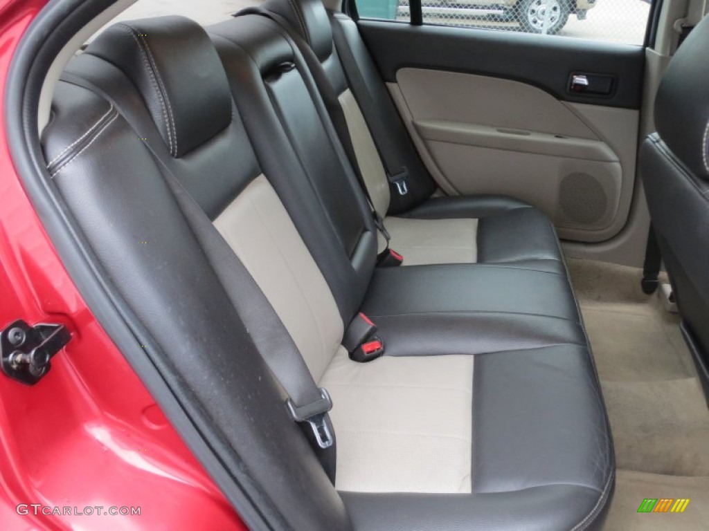 2006 Milan I4 Premier - Vivid Red Metallic / Dark Charcoal/Medium Light Stone photo #24