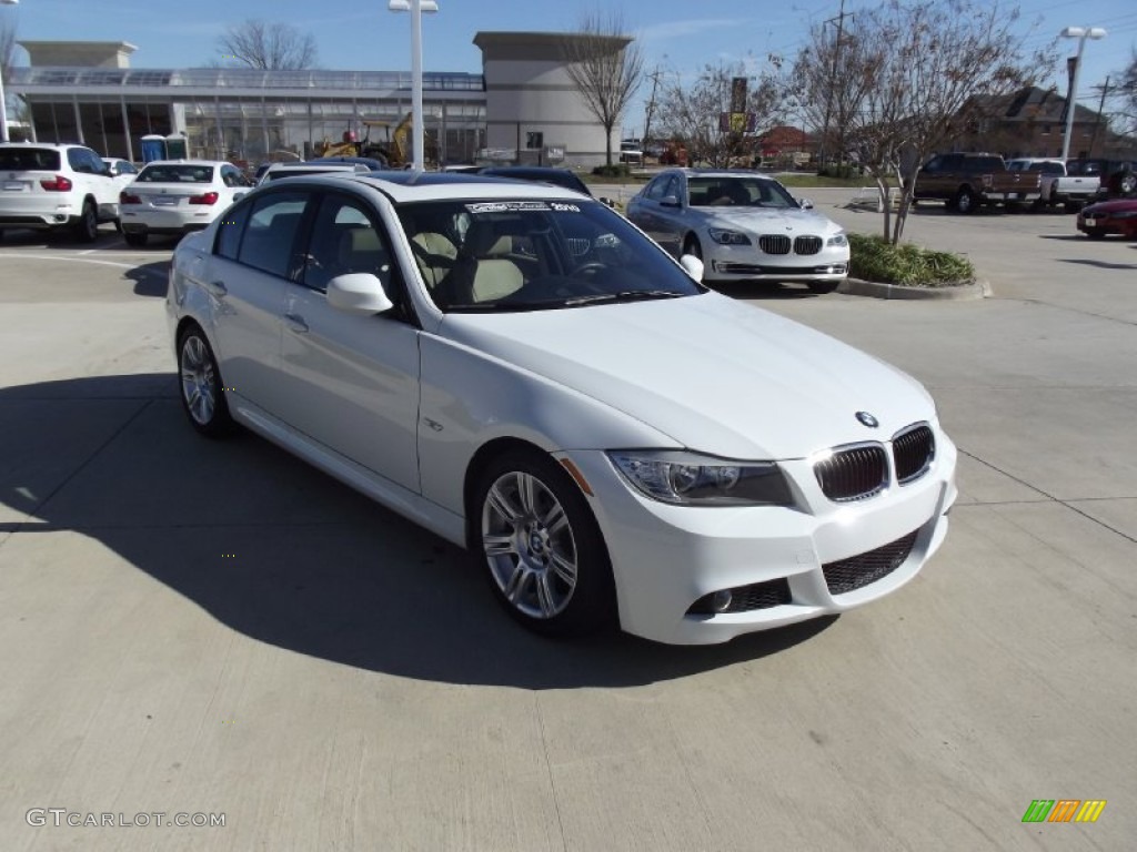 2010 3 Series 328i Sedan - Alpine White / Beige photo #2
