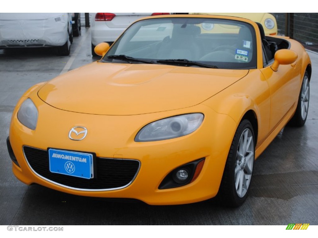 2009 MX-5 Miata Grand Touring Roadster - Competition Yellow / Black photo #3