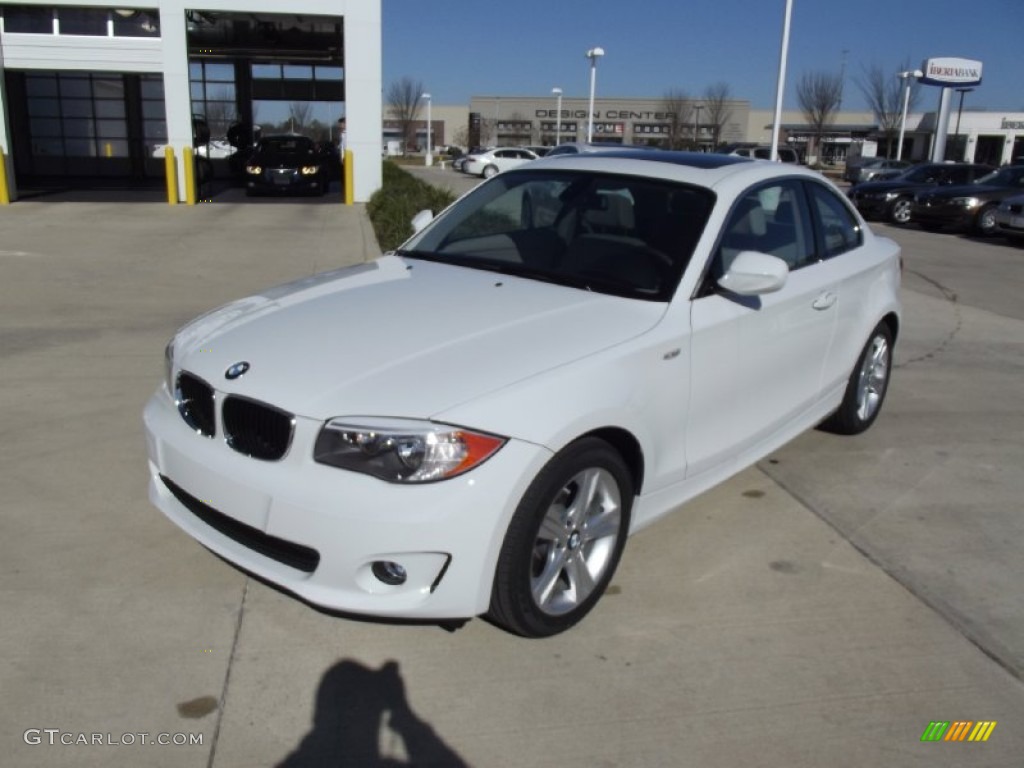 2013 1 Series 128i Coupe - Alpine White / Taupe photo #1