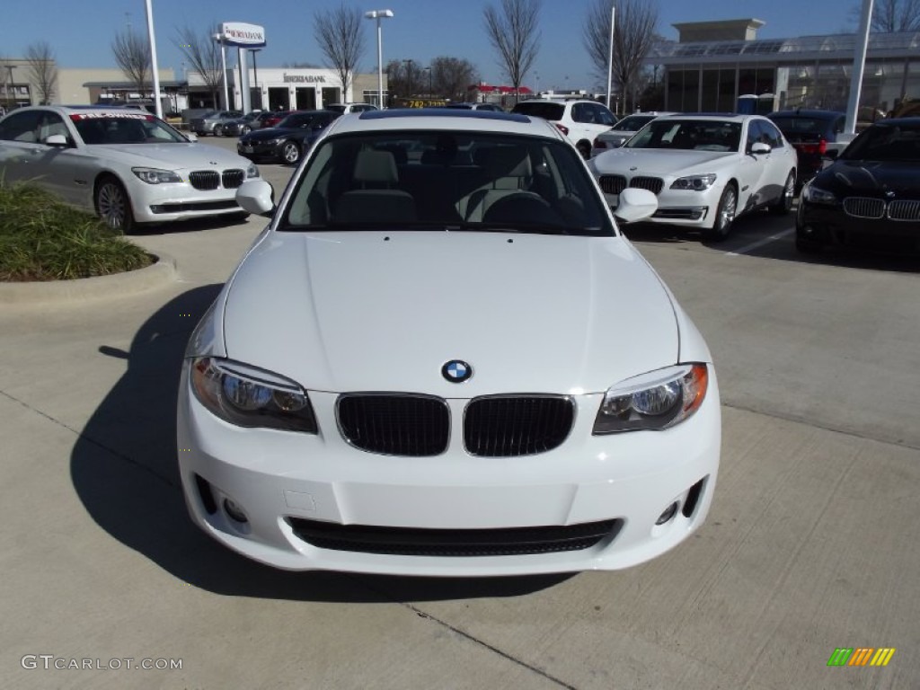 2013 1 Series 128i Coupe - Alpine White / Taupe photo #7