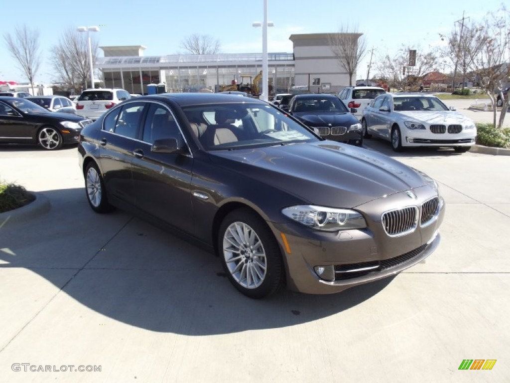 2013 5 Series 535i Sedan - Mojave Metallic / Cinnamon Brown photo #2