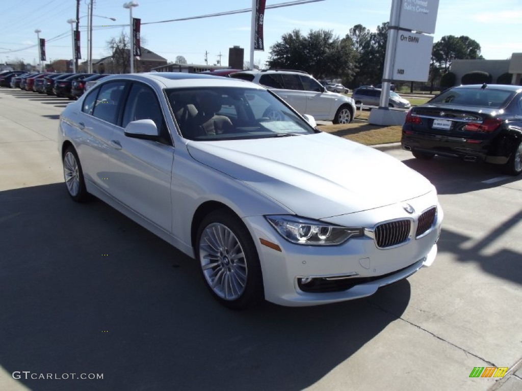 2013 3 Series 328i Sedan - Mineral White Metallic / Saddle Brown photo #2