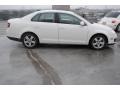 Candy White - Jetta SE Sedan Photo No. 7
