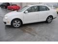 Candy White - Jetta SE Sedan Photo No. 9