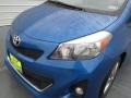 2013 Blazing Blue Pearl Toyota Yaris SE 5 Door  photo #9