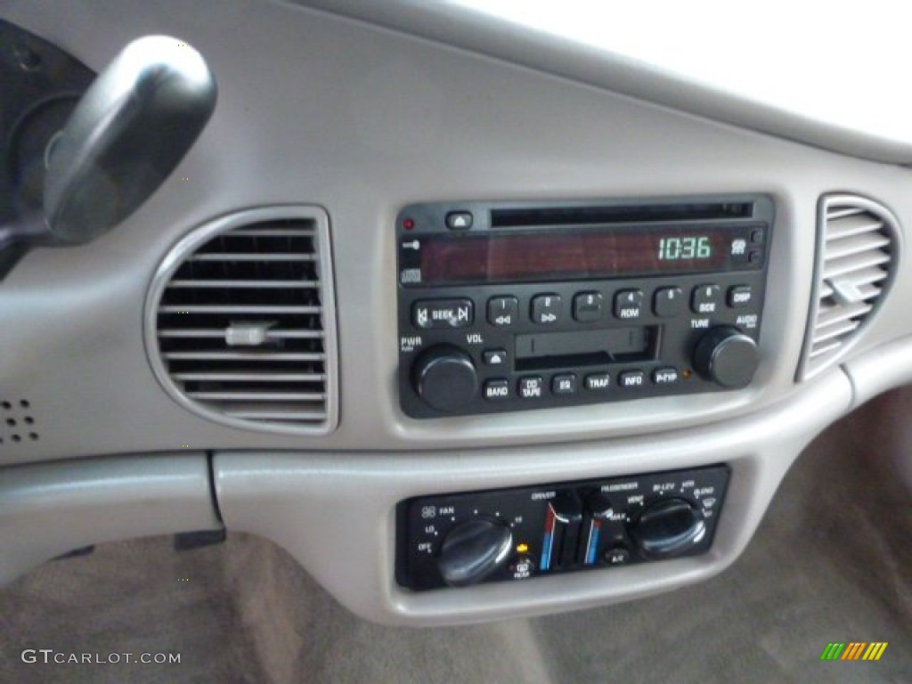 2005 Century Sedan - White Opal / Gray photo #23