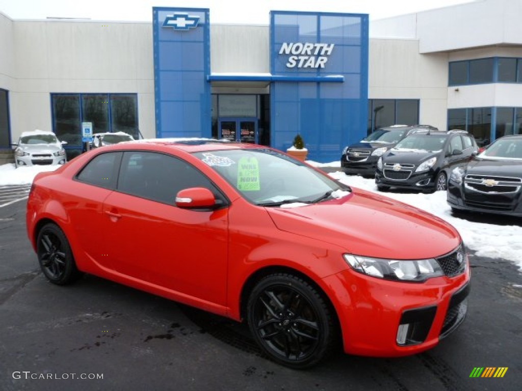 2010 Forte Koup SX - Racing Red / Black Sport photo #1