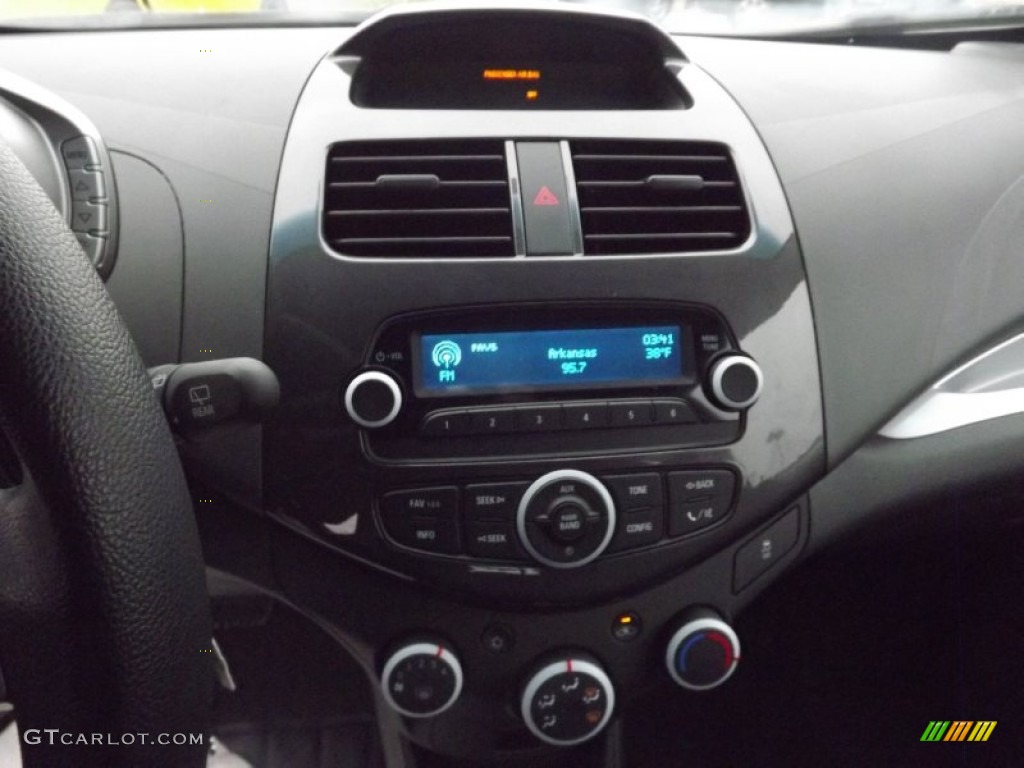 2013 Chevrolet Spark LS Controls Photo #75342382