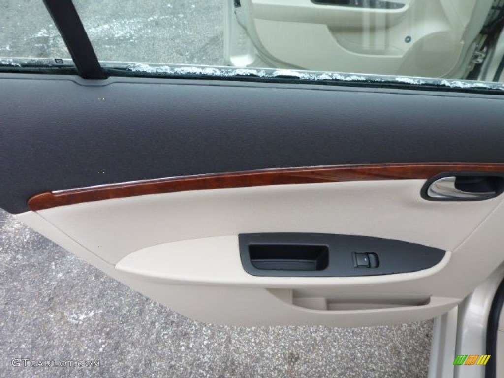 2009 Aura XR V6 - Gold Mist Metallic / Tan photo #13