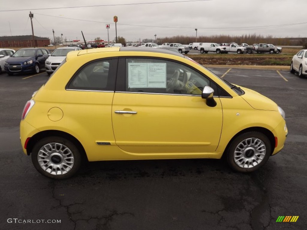 Giallo (Yellow) 2012 Fiat 500 Lounge Exterior Photo #75346550