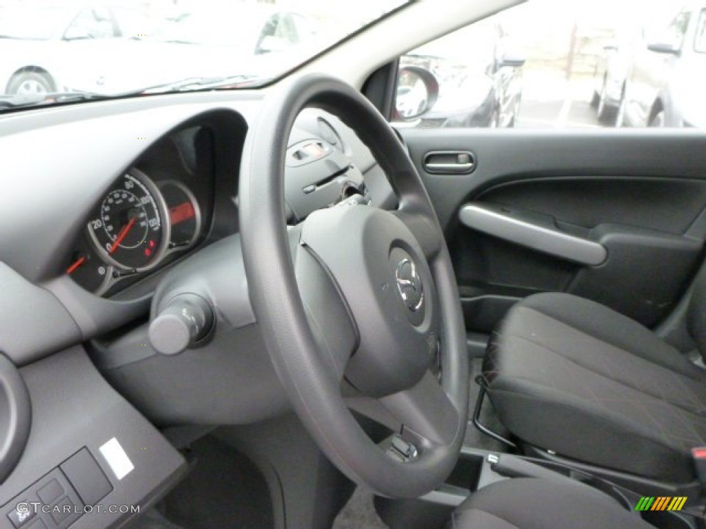 2013 MAZDA2 Sport - True Red / Black photo #17