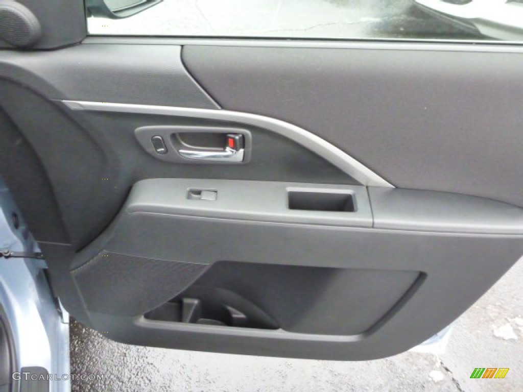 2013 Mazda MAZDA5 Sport Black Door Panel Photo #75347155