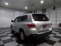 Classic Silver Metallic - Highlander V6 Photo No. 5