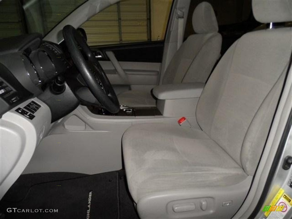2012 Highlander V6 - Classic Silver Metallic / Ash photo #11