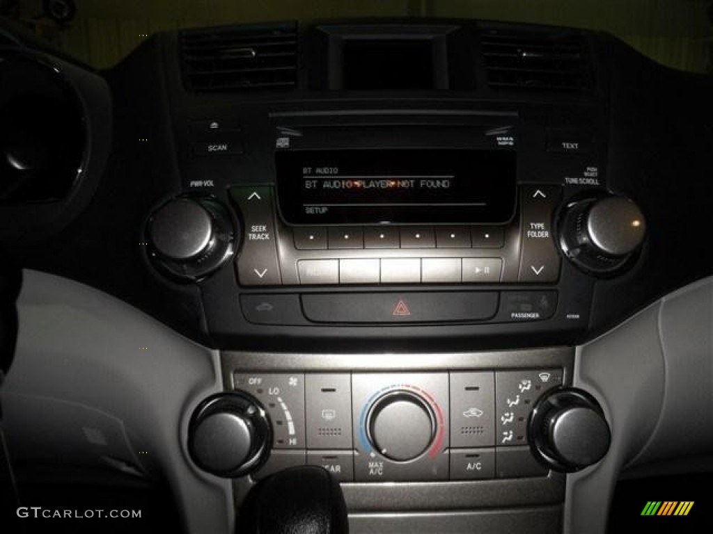 2012 Highlander V6 - Classic Silver Metallic / Ash photo #14