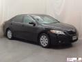 Black - Camry XLE V6 Photo No. 3