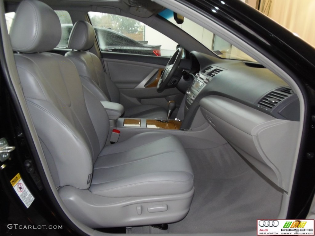 2007 Camry XLE V6 - Black / Ash photo #24