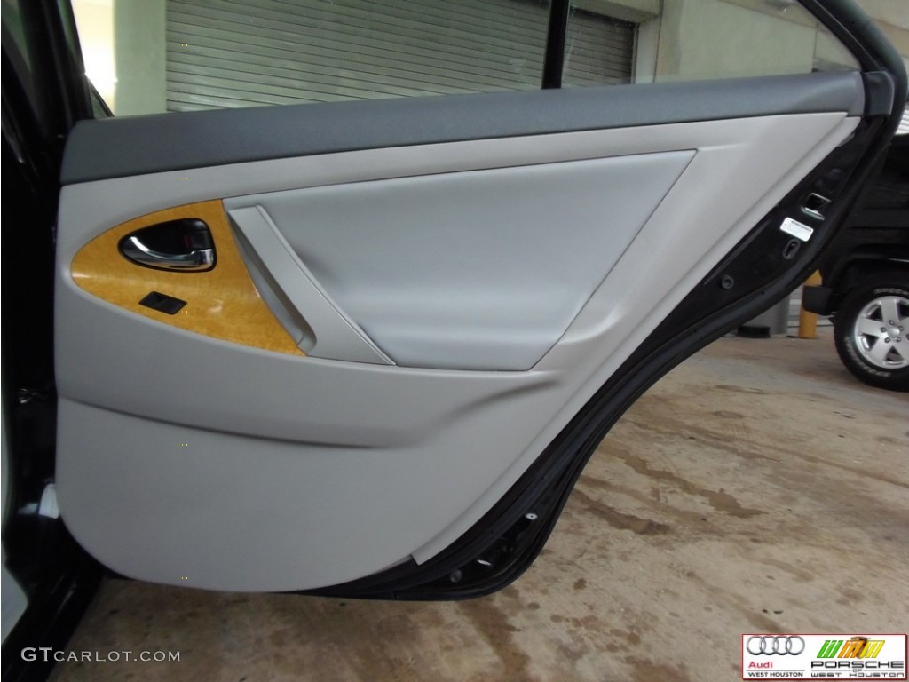 2007 Camry XLE V6 - Black / Ash photo #29