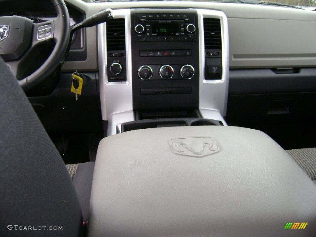 2012 Ram 2500 HD SLT Outdoorsman Crew Cab 4x4 - Bright Red / Dark Slate/Medium Graystone photo #12