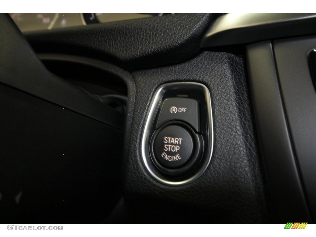 2013 3 Series 328i Sedan - Glacier Silver Metallic / Black photo #21